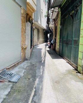 Bán nhà Mai Dịch 43m2, ngõ nông rộng 6 tầng thang máy, sẵn về ở ngay