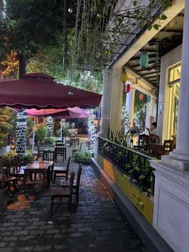 Bán tòa building 9 tầng, phố Lê Đức Thọ, phân lô, vỉa hè rộng, ô tô tránh, mặt tiền bề thế