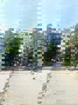 Cơ hội đầu tư sinh lời cao: Đất nền khu vực Ngã 3 Nhổn, gần Đại học Công nghiệp và Đại học Thành Đô.