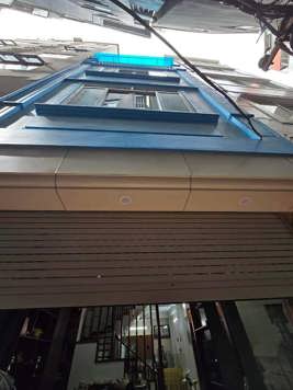 CHỦ Nhà MÓT BÁN CẦN THANH KHOẢN GẤP. TRUNG TÂM MỸ ĐÌNH - 20M RA MẶT PHỐ - NHÀ ĐẸP LONG LANH - CHỦ TẶNG 95% NỘI THẤT - Ở LUÔN   Mĩ Đình 50m2_4 Tầng _MT= 4,2m_ Giá Nào Cũng Bán