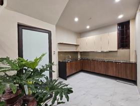 KIM NGƯU -MINH KHAI -4TẦNG -NGÕ THÔNG TỨ TUNG -GẦN Ô TÔ -HỘ KHẨU HBT 