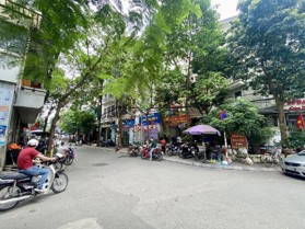 Bán Đất Phân Lô Oto Xuân La -Tây Hồ DT 65m2 x MT 4,5m,vài bước chân ra Hồ Tây Giá 12,8 tỷ