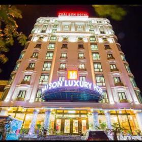 Bán nhà mặt phố Lý Thường Kiệt diện tích 250m2, nhà 1 sổ 1 chủ, vị trí cực víp, sát hồ Hoàn Kiếm