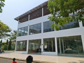 CHÍNH CHỦ CẦN BÁN HOẶC CHO THUÊ NHÀ 3 TẦNG , TUY HÒA , PHÚ YÊN 