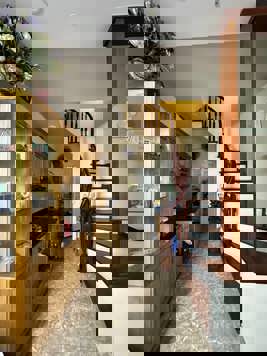 Bán nhà dân tự xây ở ngõ 79 Cầu Giấy 30m2 x 5 tầng Đúng như ảnh