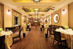 Cho thuê biệt thự siêu hiếm MP Tống Duy Tân, DT 180m, xd 130mx3T, MT 12m, 180tr/th.