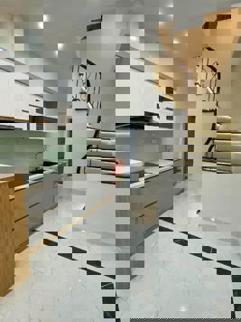 NHÀ ĐẸP GỐC ĐỀ - HOÀNG MAI - LÔ GÓC 2 THOÁNG - NHÀ MỚI Ở LUÔN - CÁCH OTO 30M