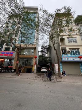 Vũ Tông Phan 163m2 - mặt tiền 6,3m - c4 - 53,5 tỷ, vuông đẹp, nở hậu, vỉa hè 6 m, 3 ô tô tránh