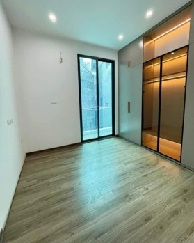 Bán Gấp nhà 211 Khương Trung - 36m- 4 Tầng- 4 ngủ- 3 vs- Giá 6.2 Tỷ- ảnh thật 100%