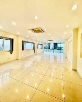 Tòa nhà 8 tầng 185m2 phố Lê Trọng Tấn, 69 tỷ