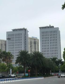 Nhỉnh 5 tỷ, 5 tầng, 35m2, Văn Phú, Hà Đông, ô tô, kinh doanh.