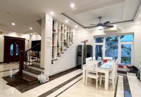 Cần bán gấp liền kề Văn Phú 90m2 giá 14.7 tỷ ô tô tránh kinh doanh