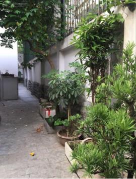 Bán biệt thự đơn lập bán đảo Linh Đàm, Hoàng Mai, Hà Nội 250m2*4 tầng 40 tỷ có giảm: 0986 592 345