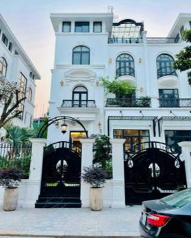 Bán biệt thự Louis City Hoàng Mai view công viên 0969 534 ***