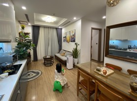 Cần bán gấp căn 2PN - 2VS, 57.8m2, giá 2.8 tỷ, ban công ĐN, view hồ, Vinhomes Green Bay