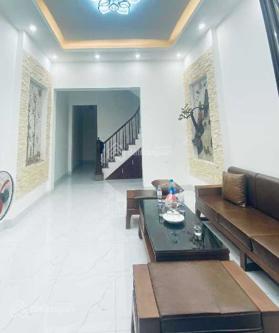 Bán nhà 5 tầng gần mặt Phố Đình Thôn dân xây cốt tốt, thoáng sáng rực rỡ