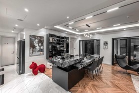 Bán căn hộ 3 ngủ Eurowindow Trần Duy Hưng, 160m2, full nội thất