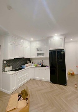 Chính chủ bán căn góc 3PN sàn 109,1m2 Vinsmart City 5,25 tỷ full nội thất view thoáng