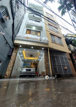 Chính chủ bán căn nhà mặt phố Đê Trần Khát Chân, 30m2 * 5T xây mới, kinh doanh