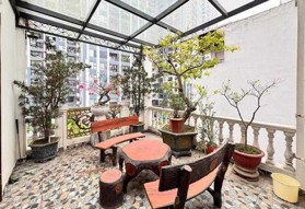 Biệt thự Minh Khai 110m2, vị trí đắc địa, kinh doanh sầm uất, cạnh Imperia Sky Garden