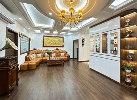 Bán căn hộ 140m * 4PN full nội thất, phù hợp GĐ đông thành viên, CC số 5 Tú Mỡ