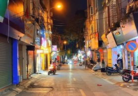 Nhà mặt phố Mai Dịch 45.3m2, 5T, MT 3.52m, 20,7 tỷ nhỉnh, vỉa hè, kinh doanh, ô tô tránh, 2 thoáng