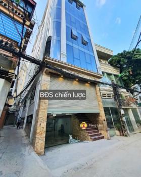 Tòa VP tốt nhất - Hoàng Quốc Việt. DT 121m2x9T căn góc vip, giá ngã ngửa 50 tỷ