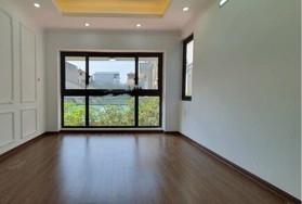 Bán nhà dân xây ngõ nông, sổ vuông 33m2, 5 tầng, giá 4.5 tỷ, Thụy Phương