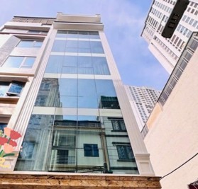 Nhà Đẹp Phú Diễn- Phân lô Ôtô tránh- Thang máy- Vỉa hè, Kinh doanh. Thiết kế 7 tầng.