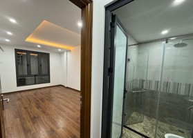 Toà nhà căn hộ dòng tiền gần 40tr/th ngõ Tôn Đức Thắng thông Hào Nam ô tô cách 15m