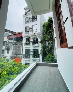 Độc nhất. Lô góc 3 thoáng nghỉ dưỡng, ngõ 25 Vũ Ngọc Phan, 62m2 4T MT5m 9.3 tỷ