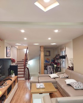 Hoa hậu Vũ Tông Phan, diện tích 70m2x 3T MT 4,5m vị trí đắc địa