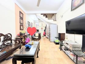 Bán nhà hàng hiếm! Mặt phố Hàng Chiếu 97m x 4T x MT 4m x 60 tỷ Hoàn Kiếm, vỉa hè, kinh doanh