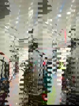 Nhà mặt phố Minh Khai, kinh doanh sầm uất, sát ngay Time City 