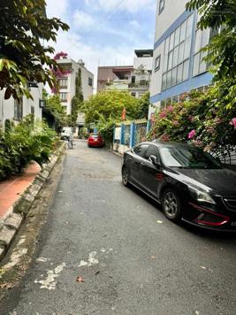 Bán đất Bà Triệu ngay cạnh Lê Lợi Hà Đông, Dt 65m2 mặt tiền 4,8m