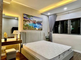 (CỰC HIẾM) Chính chủ bán căn hộ 2 ngủ FLC Star Tower, Quang Trung, 79m2, sẵn sổ, full nội thất. Giá 3 tỷ