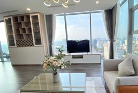 Vợ chồng tôi chuyển công tác cần bán căn hộ CC 2PN Rivera Park, 71m2