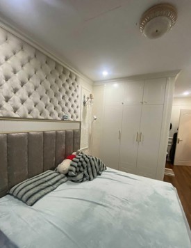 Chính chủ gửi bán căn hộ 3 phòng ngủ Royal City giá 8,5 tỷ view quảng trường