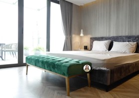 Bán nhà vườn phố Kim Mã Thượng 126m2, xây dựng 90m2 x 5T, MT 8.7m, Giá 33 Tỷ. Ngõ ô tô tránh nhau