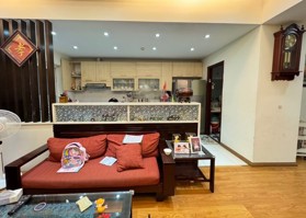 Cần bán căn 3PN 2VS, S= 135m2 đủ nội thất tòa 24T2 Hapulico