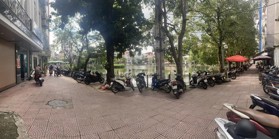 Nhà bán 180m2 siêu phẩm mặt hồ - trung tâm quận Ba Đình - Miễn trung gian, môi giới