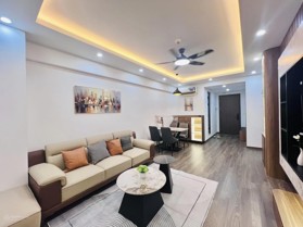 Bán căn hộ CC CT4 - A1, Tây Nam Linh Đàm, 68m2, 2PN, 2WC, giá 3,7 tỷ (tặng full NT)