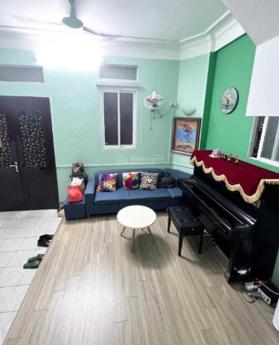 Bán nhanh nhà riêng 4 tầng phố Thái Hà, Đống Đa vị trí đắc địa, khu vực kinh doanh sầm uất