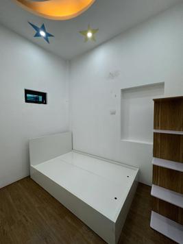 BÁN NHÀ LÔ GÓC 3 THOÁNG - GẦN PHỐ CỔ, HAI BÀ TRƯNG! - 37M2 X 5 TẦNG - HƠN 4 TỶ