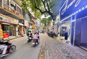 Cực hiếm! Mặt phố Doãn Kế Thiện - kinh doanh siêu sầm uất - cả phố 1 căn duy nhất - 88m2 vuông đẹp