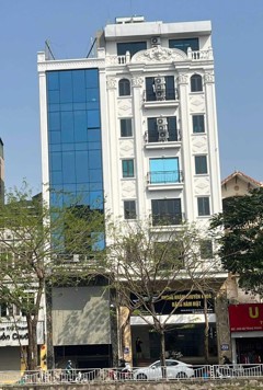 Siêu phẩm mặt phố-tòa văn phòng-kinh doanh vô đối-phố Hạ Yên Quyết-70m2-8 tầng thang máy-mt 6m