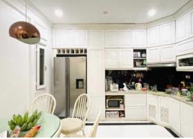 Bán nhà phố Thái Hà, Quận Đống Đa, DT 62m2, 4T, ô tô đỗ cửa