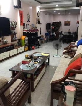 Bán nhà mặt Phố Vọng 55m2, 5 tầng, mặt tiền 4.5m giá rẻ. LH 0949 187 ***