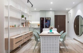 Chính chủ bán căn hộ 04 DT 78m2 chung cư Cầu Giấy Center Point 110 Cầu Giấy