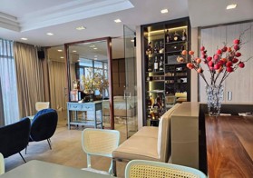 Bán căn hộ tầng 12 tòa Watermark 395 Lạc Long Quân, 107m2, 2 PN, view thẳng Hồ Tây